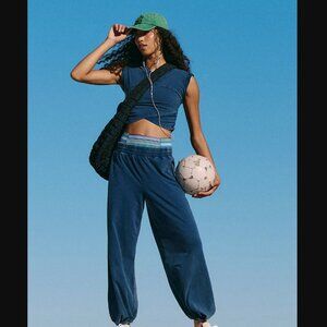 NWT FP Movement Hot Shot Crossover Set Color Midnight Navy